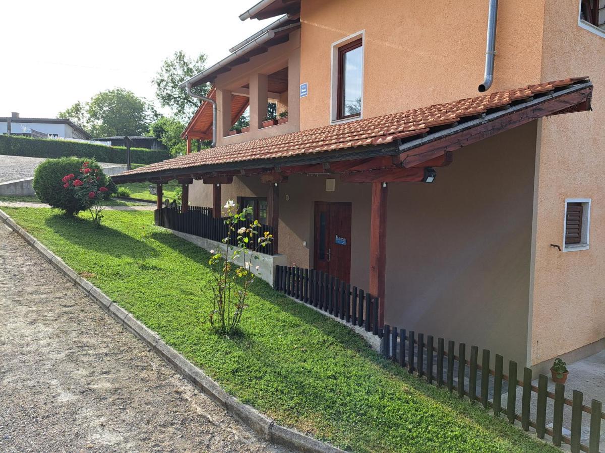 Apartman Morana สลูน ภายนอก รูปภาพ