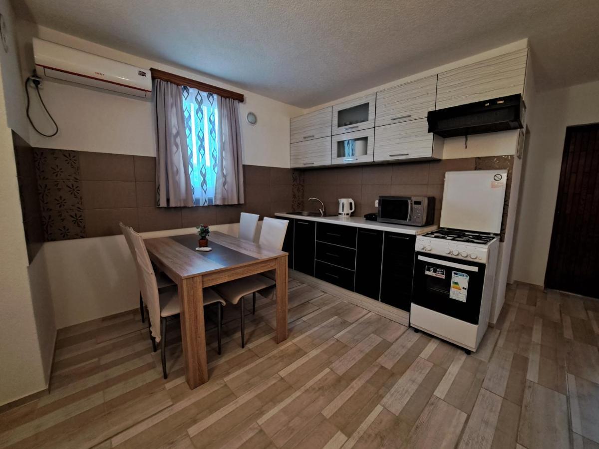 Apartman Morana สลูน ภายนอก รูปภาพ